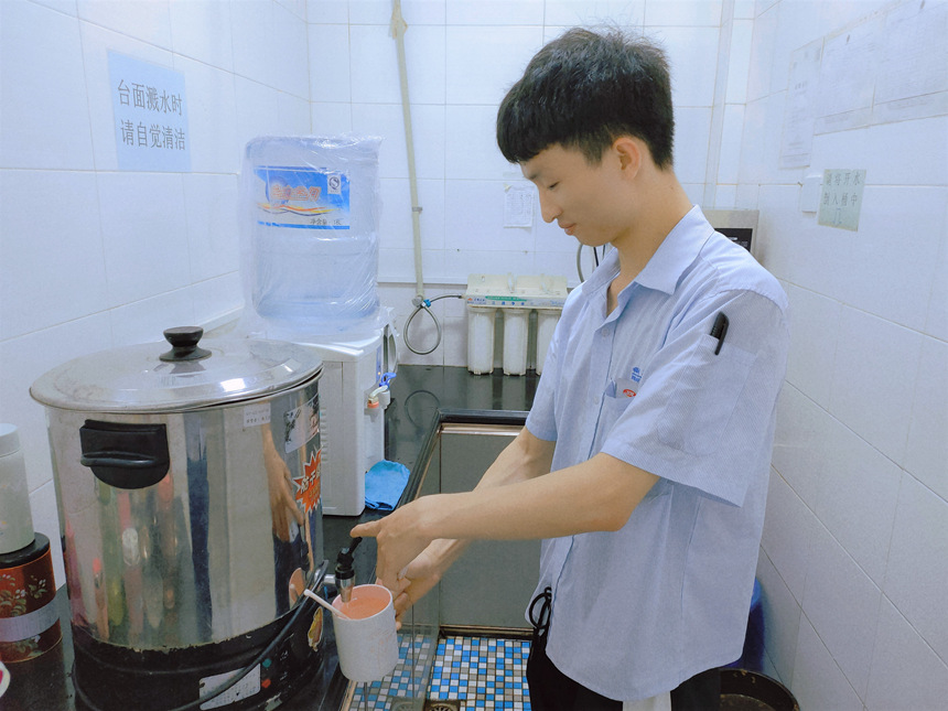 C7���ֹ���-�����ɼ��Ƿ�,����Ʒ�Ƶ�ʵ��